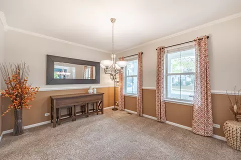 Dining - 3080 Wickenden Ave, Elgin, IL 60124 photo 1 of 1