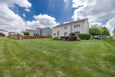 Exterior - 3080 Wickenden Ave, Elgin, IL 60124 photo 4 of 4
