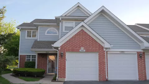 262 Odlum Ct #19192, Schaumburg, IL 60194