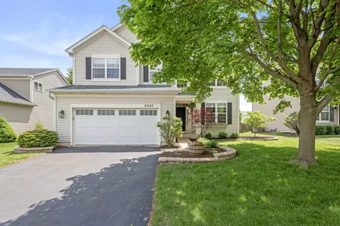 2642 Lundquist Dr, Aurora, IL 60503