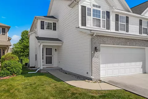 4620 Copper Ridge Rd, Champaign, IL 61822