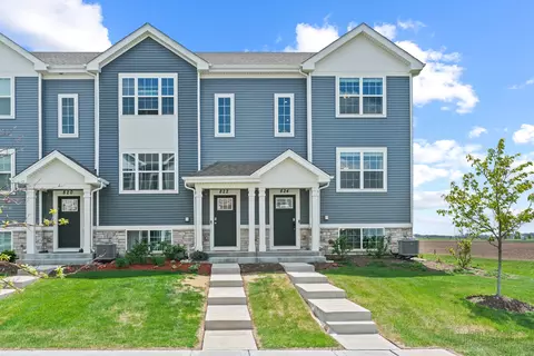 824 Briar Glen Ct, Hampshire, IL 60140