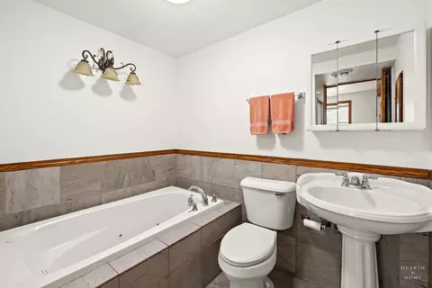 Bath - 5003 Parkview Dr, Mccullom Lake, IL 60050 photo 1 of 2