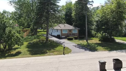 View/Area - 5003 Parkview Dr, Mccullom Lake, IL 60050 photo 1 of 6