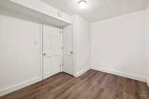 Bedroom - 5003 Parkview Dr, Mccullom Lake, IL 60050 photo 3 of 3