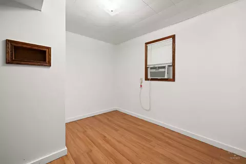 Bedroom - 5003 Parkview Dr, Mccullom Lake, IL 60050 photo 1 of 3