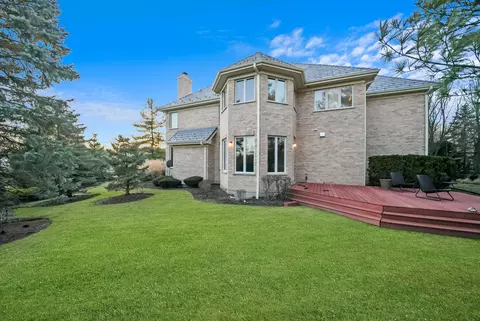 Exterior - 9127 W Falling Waters Dr, Burr Ridge, IL 60527 photo 2 of 6