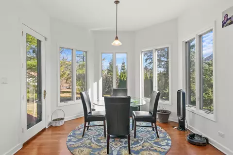 Dining - 9127 W Falling Waters Dr, Burr Ridge, IL 60527 photo 1 of 3