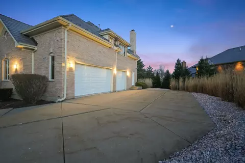 Other - 9127 W Falling Waters Dr, Burr Ridge, IL 60527 photo 13 of 13
