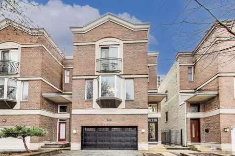 19 W 15th St, Chicago, IL 60605