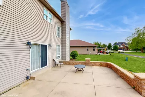 Exterior - 12118 Red Clover Ct, Plainfield, IL 60585 photo 5 of 6