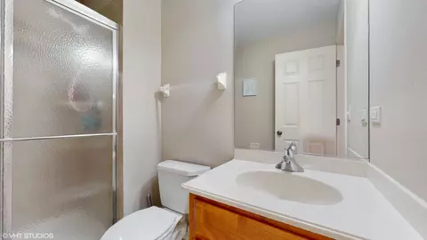 Bath - 12118 Red Clover Ct, Plainfield, IL 60585 photo 4 of 4