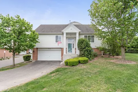 2025 Concord Dr #2025, Mchenry, IL 60050
