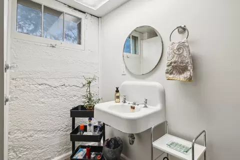 Bath - 738 Augusta Ave, Elgin, IL 60120 photo 2 of 2