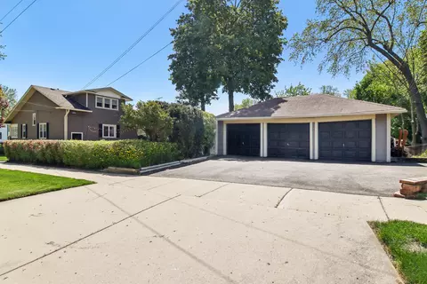 Exterior - 738 Augusta Ave, Elgin, IL 60120 photo 15 of 19