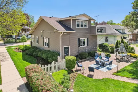 Exterior - 738 Augusta Ave, Elgin, IL 60120 photo 16 of 19