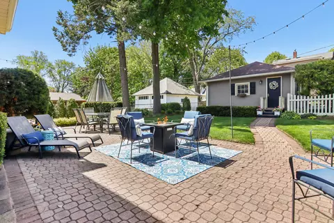 Exterior - 738 Augusta Ave, Elgin, IL 60120 photo 12 of 19