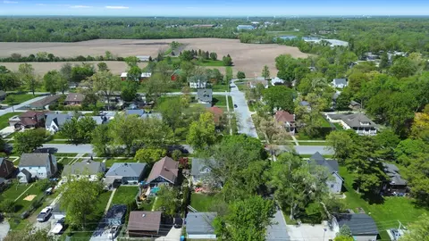 636 1st St, Crete, IL 60417 photo 31