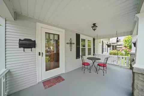 636 1st St, Crete, IL 60417 photo 3