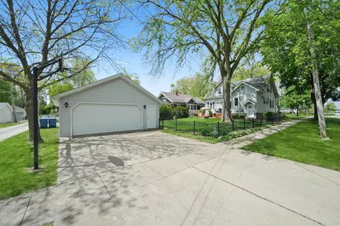 636 1st St, Crete, IL 60417 photo 27