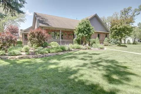 2601 Commonwealth Ave, Joliet, IL 60435