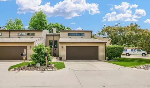 4 Briar Hill Cir #4, Champaign, IL 61822