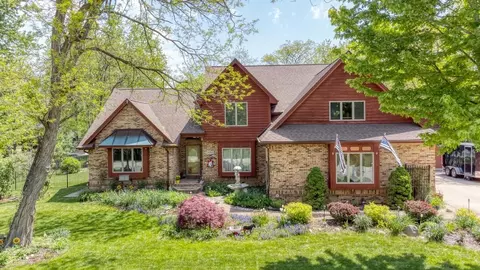 32911 Deer Ridge Dr, Wilmington, IL 60481