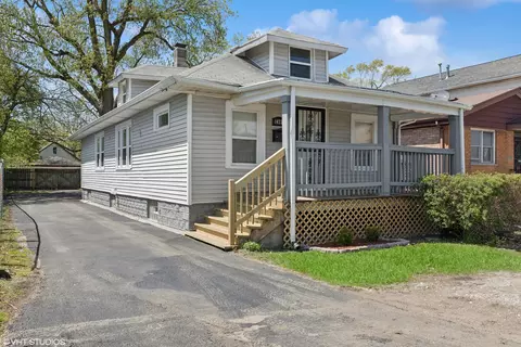 14732 Wood St, Harvey, IL 60426