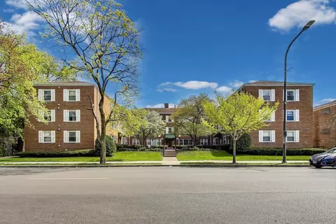 417 Custer Ave #3W, Evanston, IL 60202