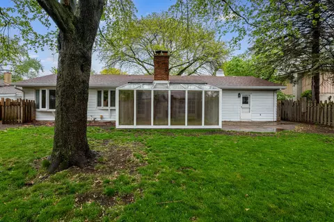 937 Twilight Ln, Wheeling, IL 60090 photo 24