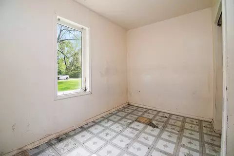 Bedroom - 1990 Patrick Ave, Kankakee, IL 60901 photo 3 of 4