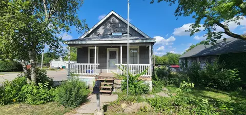 1128 N Hickory St, Joliet, IL 60435