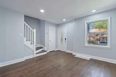 Living - 715 E 105th Pl, Chicago, IL 60628 photo 2 of 2