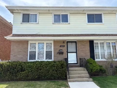 9865 Garden Ct, Schiller Park, IL 60176