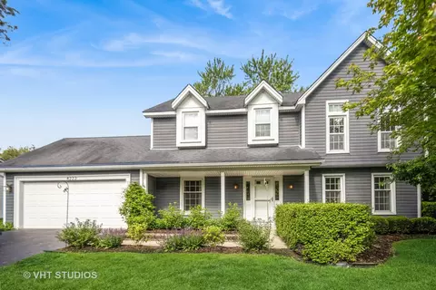 4222 Black Oak Dr, Lisle, IL 60532