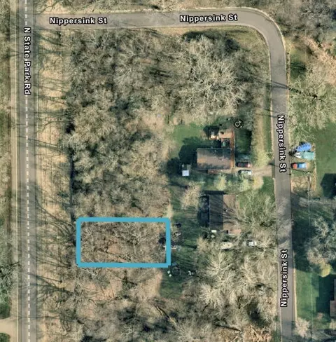 38265 N State Park Rd, Spring Grove, IL 60081