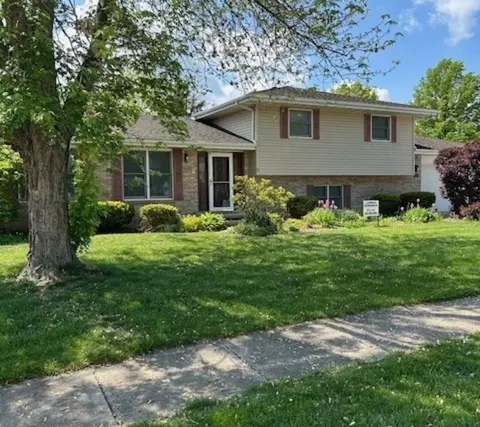801 Charles St, Morris, IL 60450
