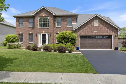 25300 Blakely Dr, Plainfield, IL 60585 photo 3