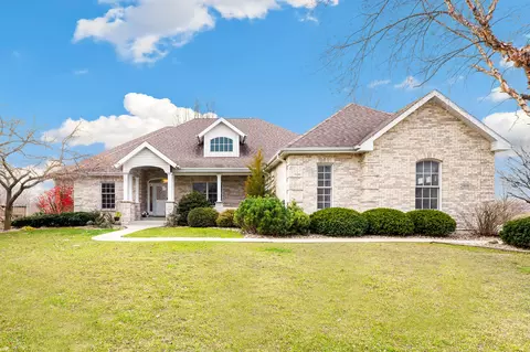 25800 S Kensington Ln, Monee, IL 60449