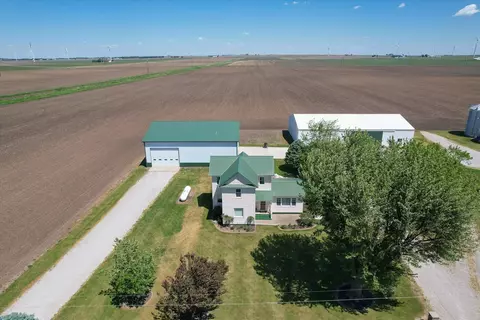 5333 E 2000 Rd N, Fithian, IL 61844 photo 3