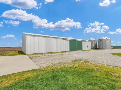 5333 E 2000 Rd N, Fithian, IL 61844 photo 6