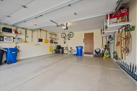 2122 Fox Run, Wheaton, IL 60189 photo 24