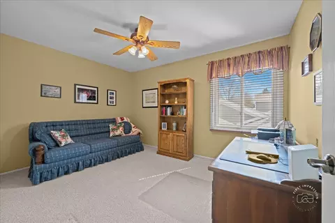 2122 Fox Run, Wheaton, IL 60189 photo 17