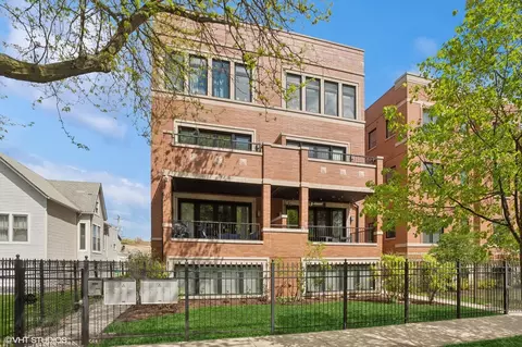 2133 N Campbell Ave #2C, Chicago, IL 60647