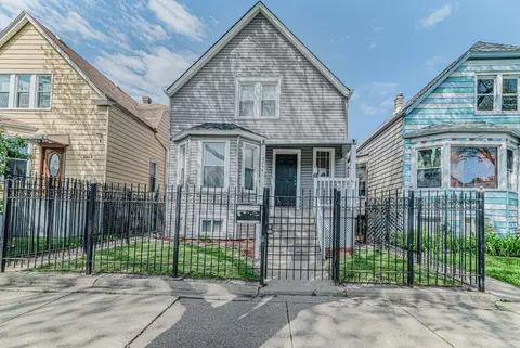 2244 N Kenneth Ave, Chicago, IL 60639