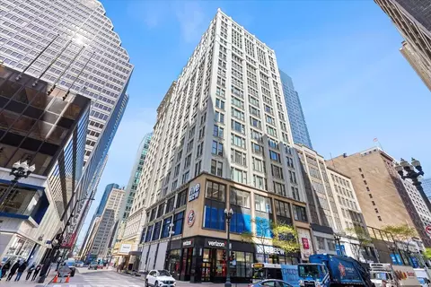 8 W Monroe St #401, Chicago, IL 60603