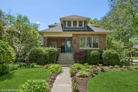 1927 Henley St, Glenview, IL 60025