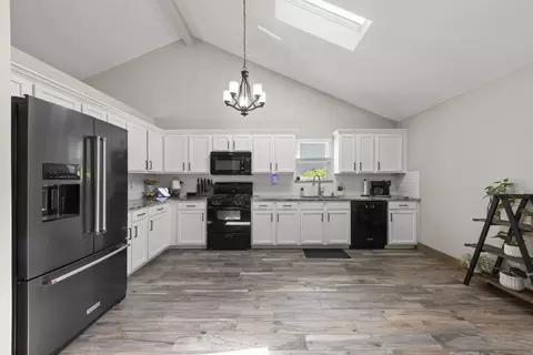 Kitchen - 5306 Whisper Meadow Ct, Plainfield, IL 60586 photo 1 of 2