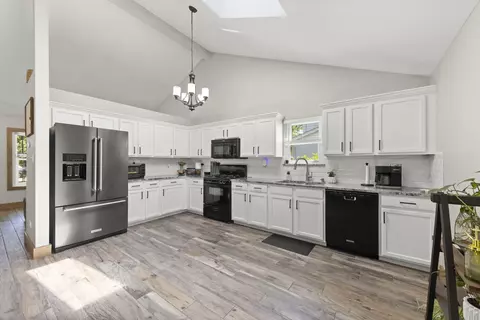 Kitchen - 5306 Whisper Meadow Ct, Plainfield, IL 60586 photo 2 of 2