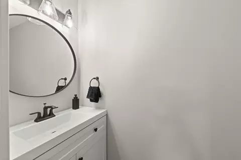 Bath - 5306 Whisper Meadow Ct, Plainfield, IL 60586 photo 1 of 3